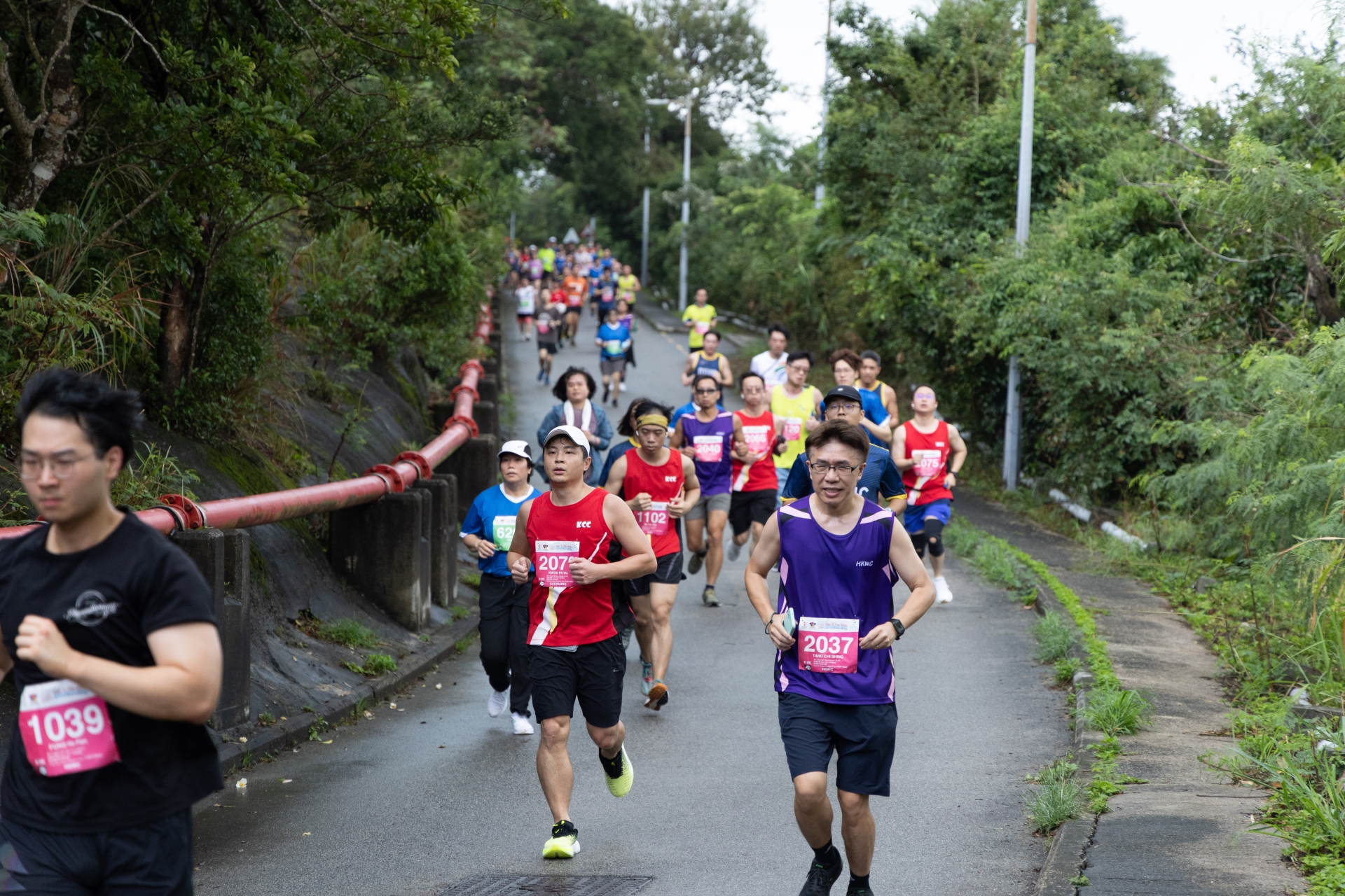 醫管局長跑今年設家屬組賽事，同事亦可攜同寵物一起到場。