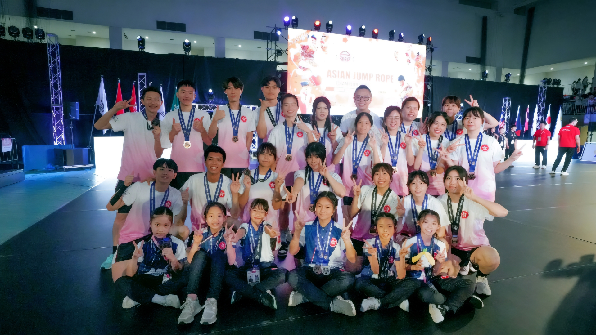 Jin and his teammates achieved excellent results at the AJRU 2024,
earning his first international medal in rope skipping.
