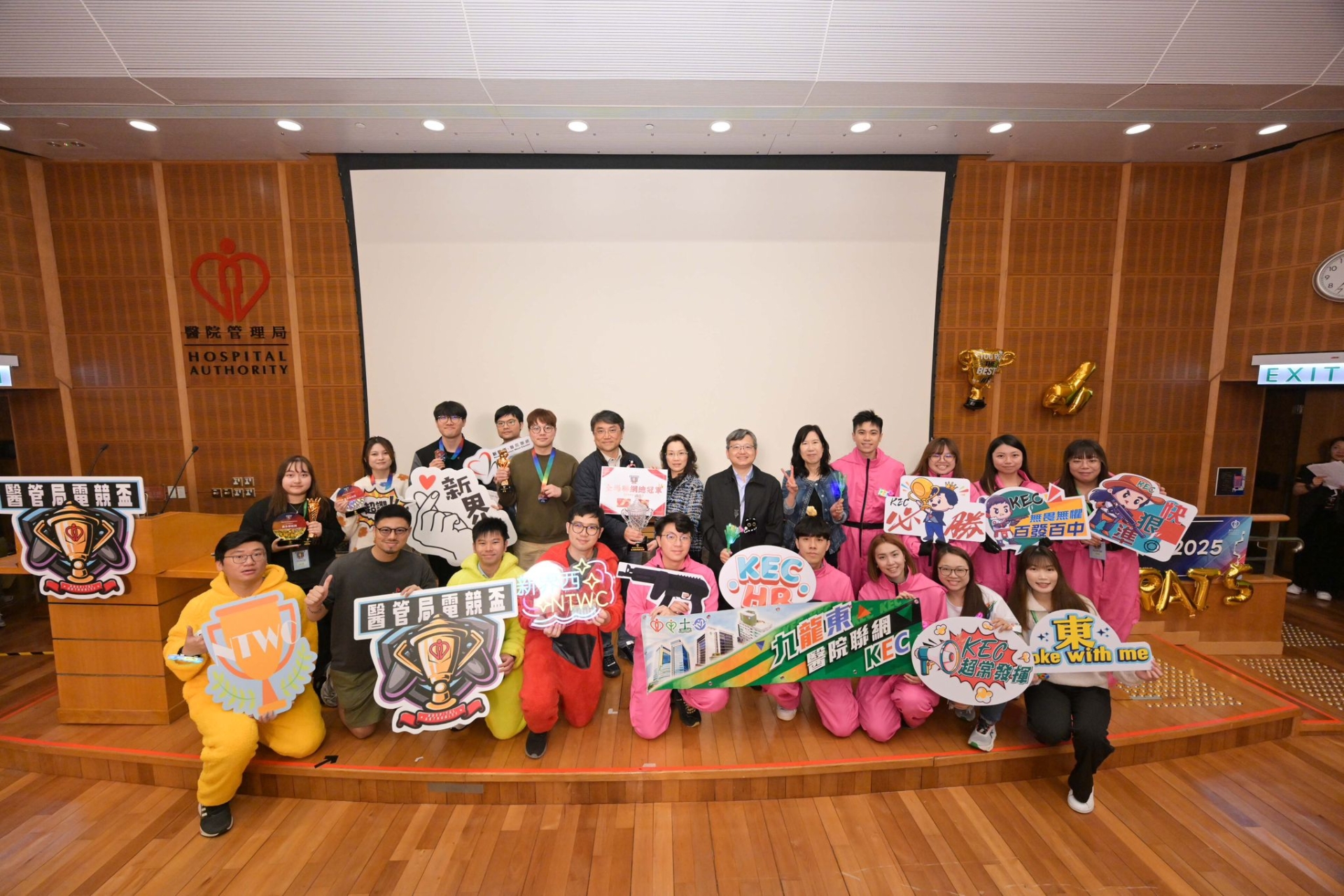 KEC and NTWC were crowned the Joint Overall Cluster Champion of the ‘HA eSports Cup’.