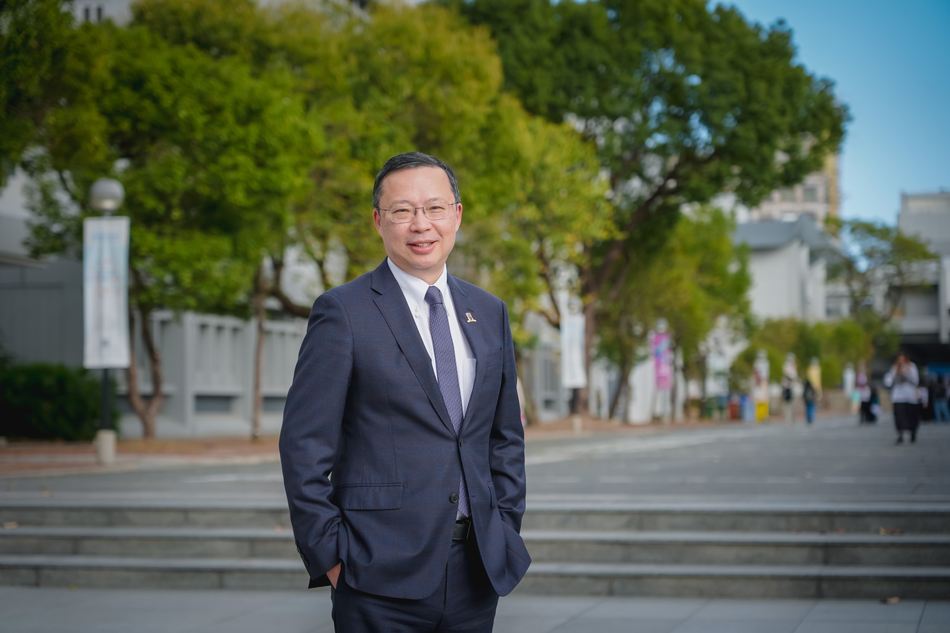 陳德章教授自2002年起出任醫管局新界東醫院聯網統籌（臨床腫瘤科），並曾兼任威爾斯親王醫院的臨床腫瘤科榮譽部門主管。